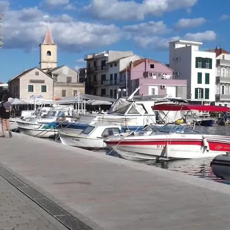 Pink Siris, Terrace, Parking, 80 Meters From The
